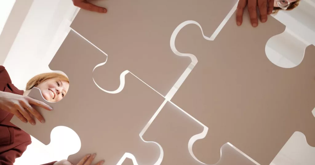 découvrez comment les synergies peuvent transformer votre entreprise en maximisant les collaborations et en optimisant les ressources. apprenez à créer des partenariats fructueux et à tirer parti des complémentarités pour atteindre vos objectifs communs.