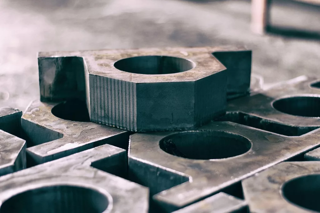 découvrez le fraisage cnc, une technologie de pointe qui permet de créer des pièces précises et personnalisées grâce à des machines-outils automatisées. idéale pour l'industrie et les projets artisanaux, le fraisage cnc offre une efficacité inégalée et un excellent rapport qualité-prix.