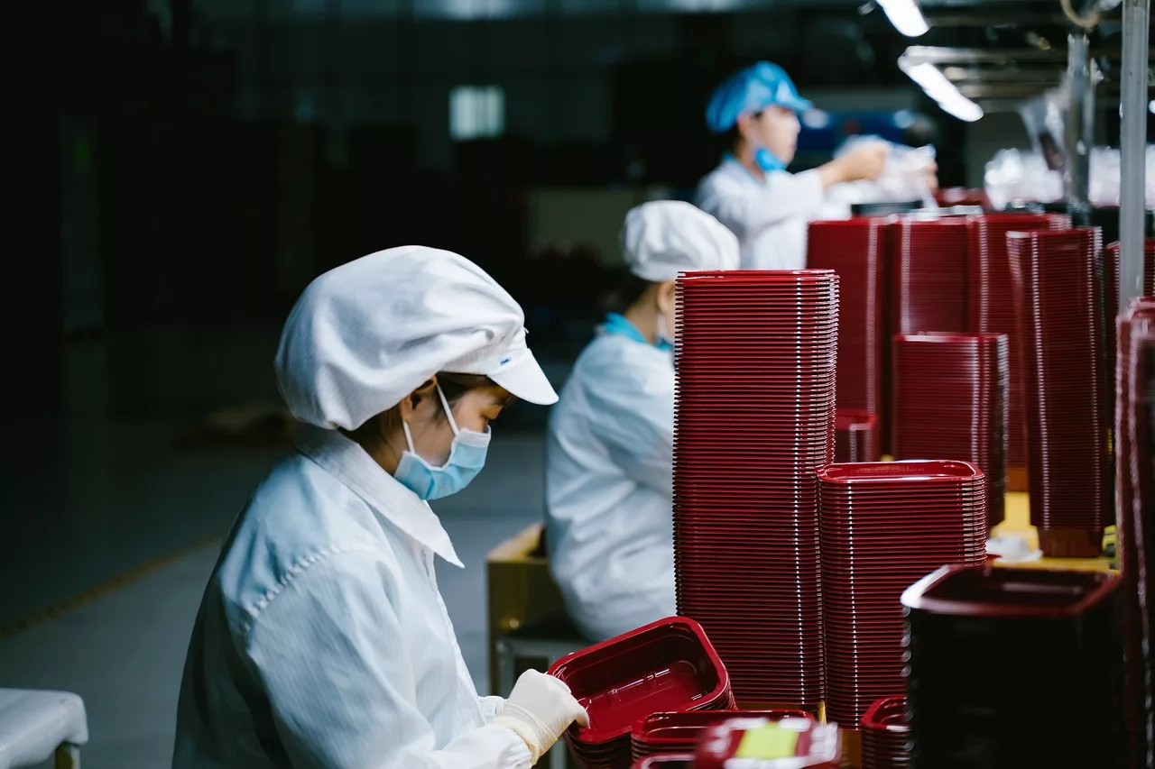 découvrez comment la 'fabrique du futur' transforme l'industrie avec des technologies innovantes, l'automatisation avancée et des pratiques durables pour optimiser la production et améliorer l'efficacité.